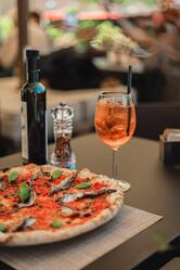 Tata Mama - Pizzeria, Cocktail & Bar