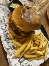 Braga’s Bistrô & Burguer