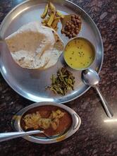 Suresh Mess Mandavi