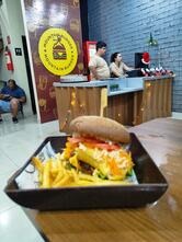 Mountain Burger