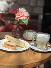 Romance caffe