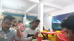 New swaad fast food center