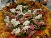 Raffaella - Le Clan des Mamma, Pizzas & Cocktails - Caen Saint Sauveur