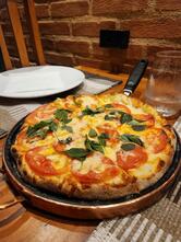 Bazzini Restaurante & Pizzeria
