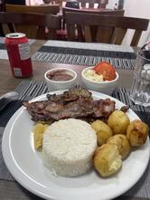 Frango Mix Assados e Grelhados Pratos Executivos Frangos e Carnes