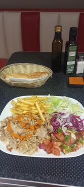 İstanbul Kebab Latsch