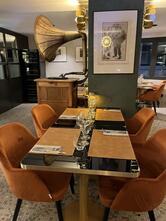 Café Et Restaurant Le Rond Point
