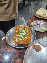 chintamani veg hotel