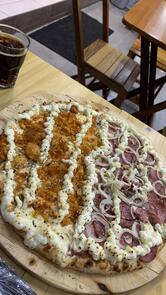 Lia Pizzas Pizzaria Artesanal Pizzas com Borda Pizzas Super Recheadas