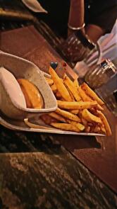 TownHouse Cafe & rooftop restaurant