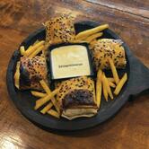 Pizza Pin Restaurant