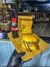 Luck's Burguers