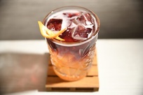 Demo’s Bar