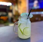 12 Por 8 Bar e Restaurante