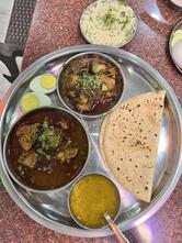 Hotel Savji Sachin Bakale
