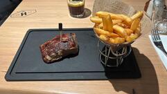 Hippopotamus Steakhouse