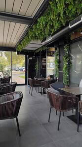 BF PUB