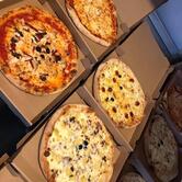 Royal Pizza