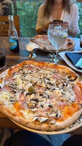 Pizzeria Jezero