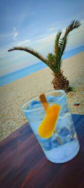 Tritoni Beach