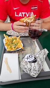 XO Grill 1050