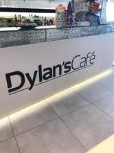 Dylan Pub