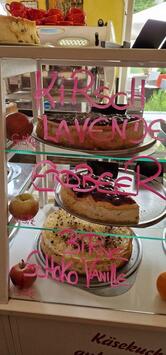 Café & Cheesecake Bakery