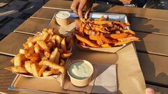 Friterie Patatak - Parvis de St Gilles