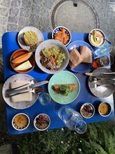 DAR Restaurant & Cafe