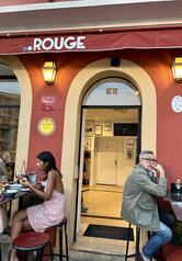 Rouge Restaurant Bar À Vin