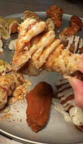 WING IT! House of Fries