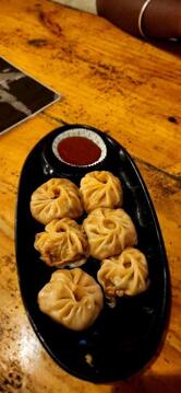 Momo Sa-Khang