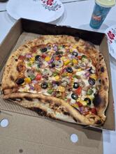 Ali's Cafe and Pizzeria