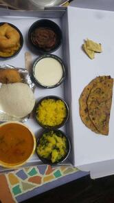 GujjuBhai Ni Thali