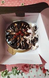 Monginis Cake Shop