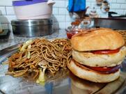 Sinu Momos Wala Nayagaon