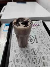 TeaMax Cafe, Happiness Street