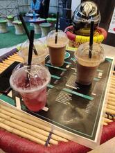 Hangout House Cafe