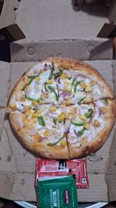 Pizza hunt and chinese cuisine