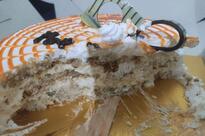 The Cake Deluxe