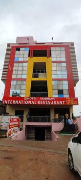 Hotel vaishnavi International