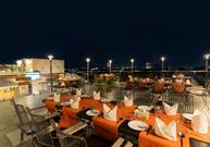 D' 1981 Rooftop Deck