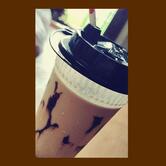 De Vine Cafe & Lounge