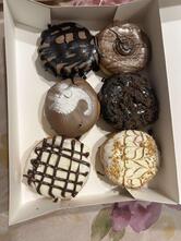Mad Over Donuts