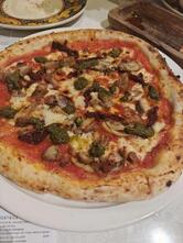 Si Nonna’s – The Original Sourdough Pizza