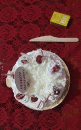Sweet Luscious Bakery