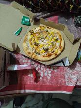 Pizza cave