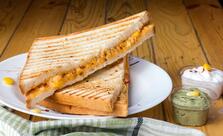 Holly Bolly Fast Food & Cafe