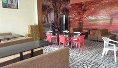 Food Island Restaurant and Café