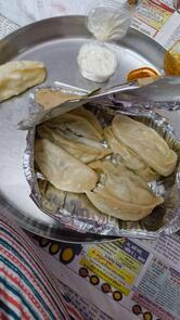 Oye Momo